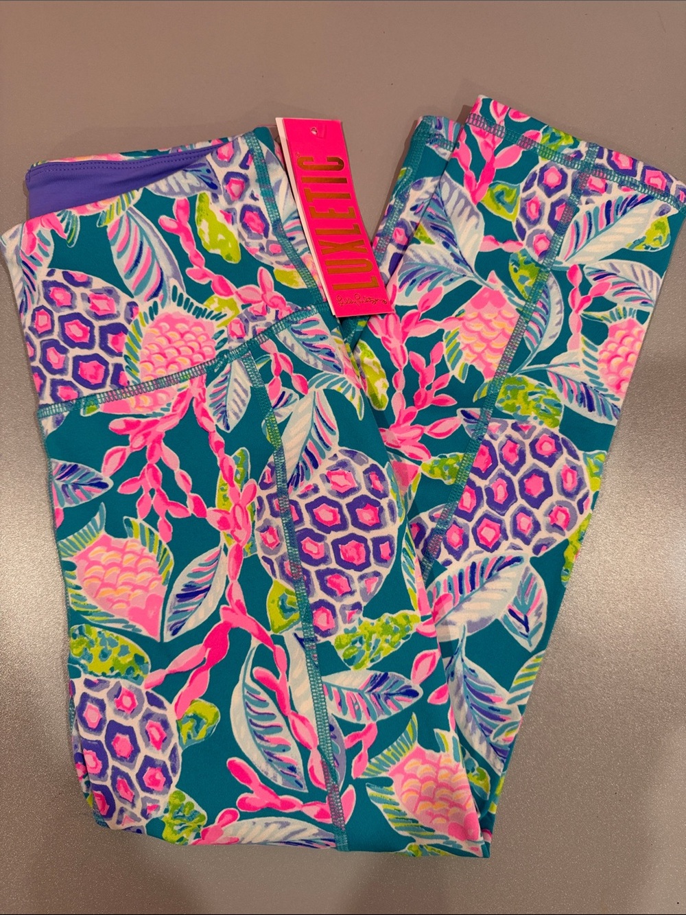 Lilly Pulitzer Luxletic Weekender High Rise Crop Leggings Turtle Wave S NWT